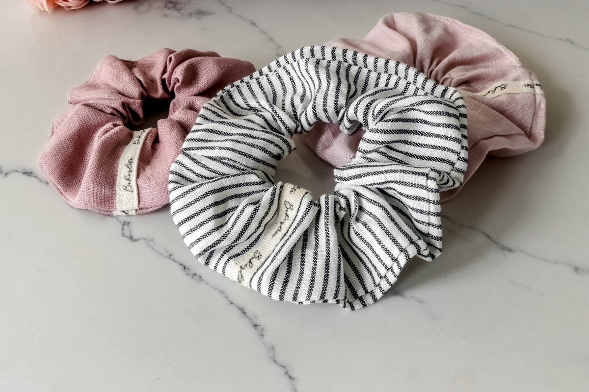 Bakerlita Pastel Pink Scrunchie