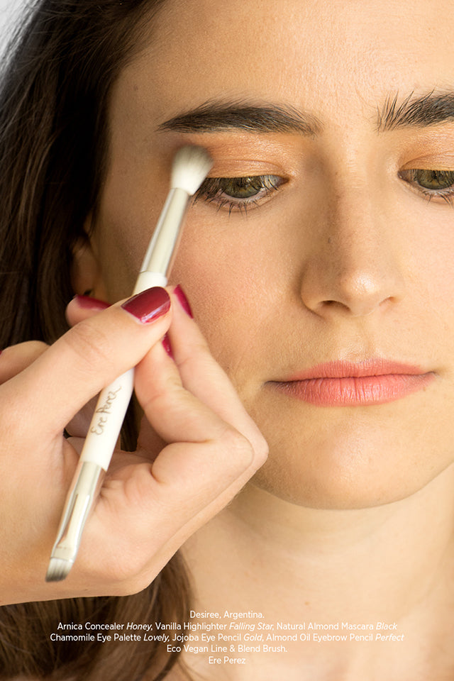 Ere Perez Eco Vegan Line & Blend Brush