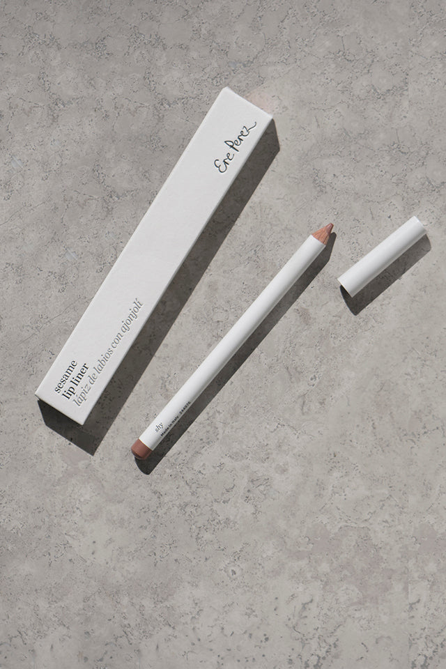 Ere Perez Sesame lip liner - shy